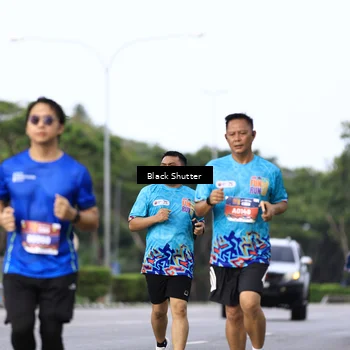Runner Photo 7758108