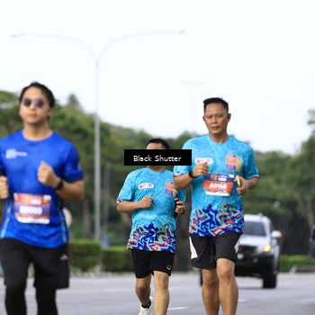 Runner Photo 7758126