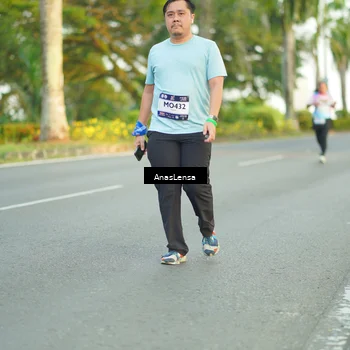 Runner Photo 7758139