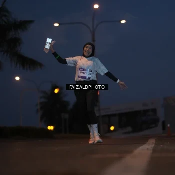 Runner Photo 7758142