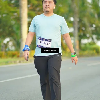 Runner Photo 7758149