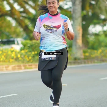 Runner Photo 7758160