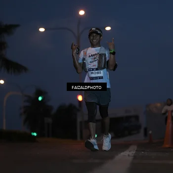 Runner Photo 7758162