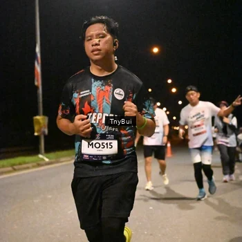 Runner Photo 7758163