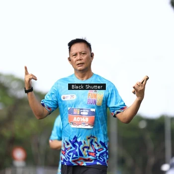 Runner Photo 7758201