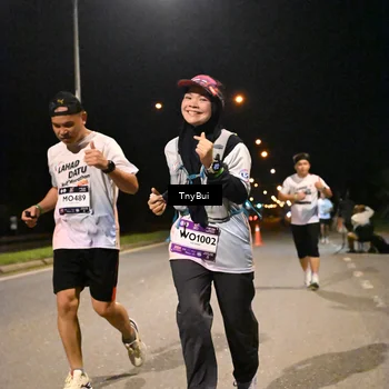 Runner Photo 7758212