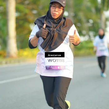Runner Photo 7758218