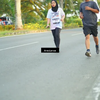Runner Photo 7758258
