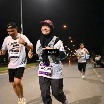 Runner Photo 7758304