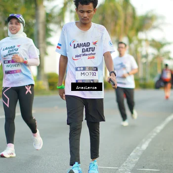 Runner Photo 7758309