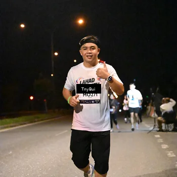 Runner Photo 7758314