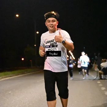 Runner Photo 7758335