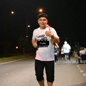 Runner Photo 7758337
