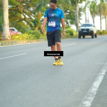 Runner Photo 7758413
