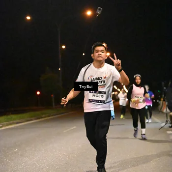 Runner Photo 7758436
