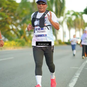 Runner Photo 7758450