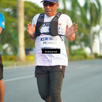 Runner Photo 7758453