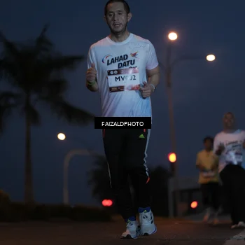 Runner Photo 7758462