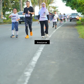 Runner Photo 7758463