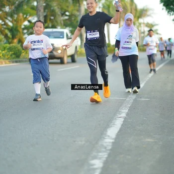 Runner Photo 7758475