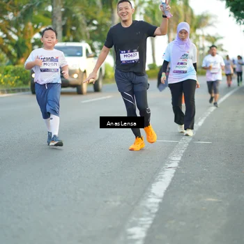 Runner Photo 7758481