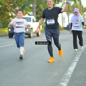 Runner Photo 7758492
