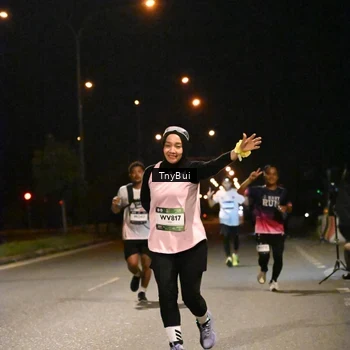 Runner Photo 7758498