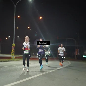 Runner Photo 7758501