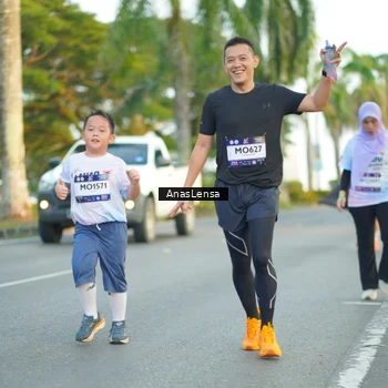 Runner Photo 7758505