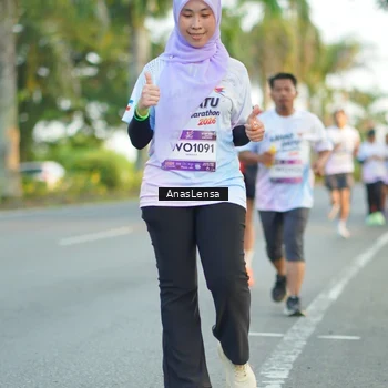 Runner Photo 7758529