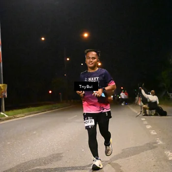 Runner Photo 7758536