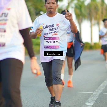 Runner Photo 7758546