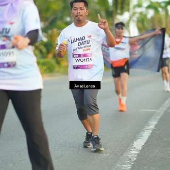 Runner Photo 7758547