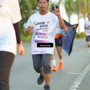 Runner Photo 7758554