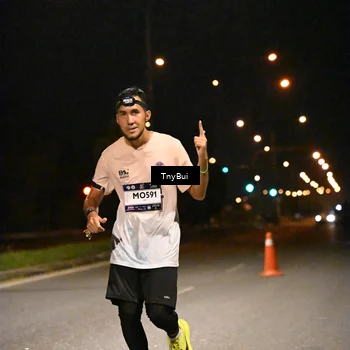 Runner Photo 7758579