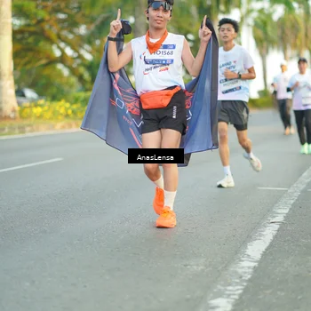Runner Photo 7758590
