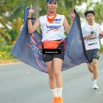 Runner Photo 7758592