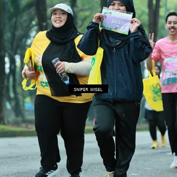 Runner Photo 7758599