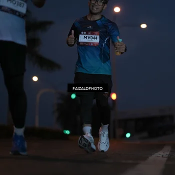 Runner Photo 7758602