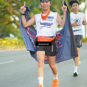Runner Photo 7758605