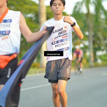 Runner Photo 7758637