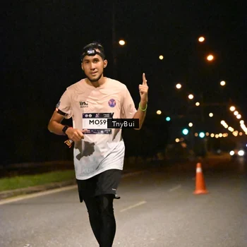Runner Photo 7758638