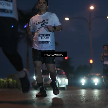 Runner Photo 7758644