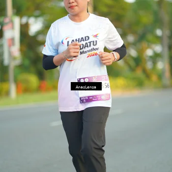 Runner Photo 7758660