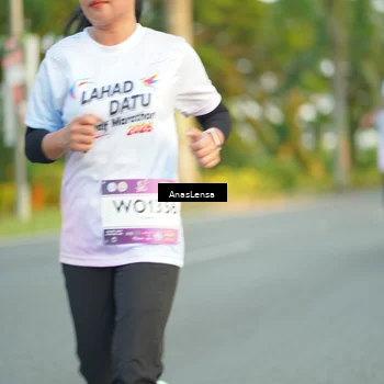 Runner Photo 7758670