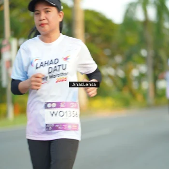 Runner Photo 7758675