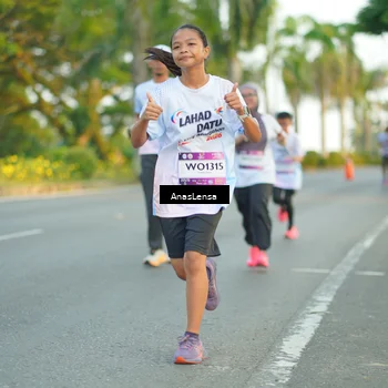 Runner Photo 7758680