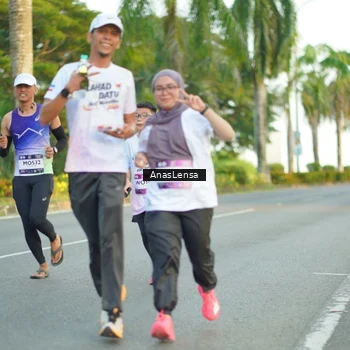 Runner Photo 7758717