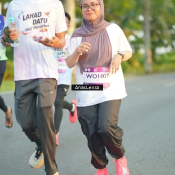 Runner Photo 7758721