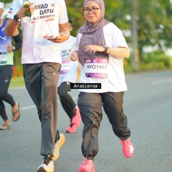 Runner Photo 7758726